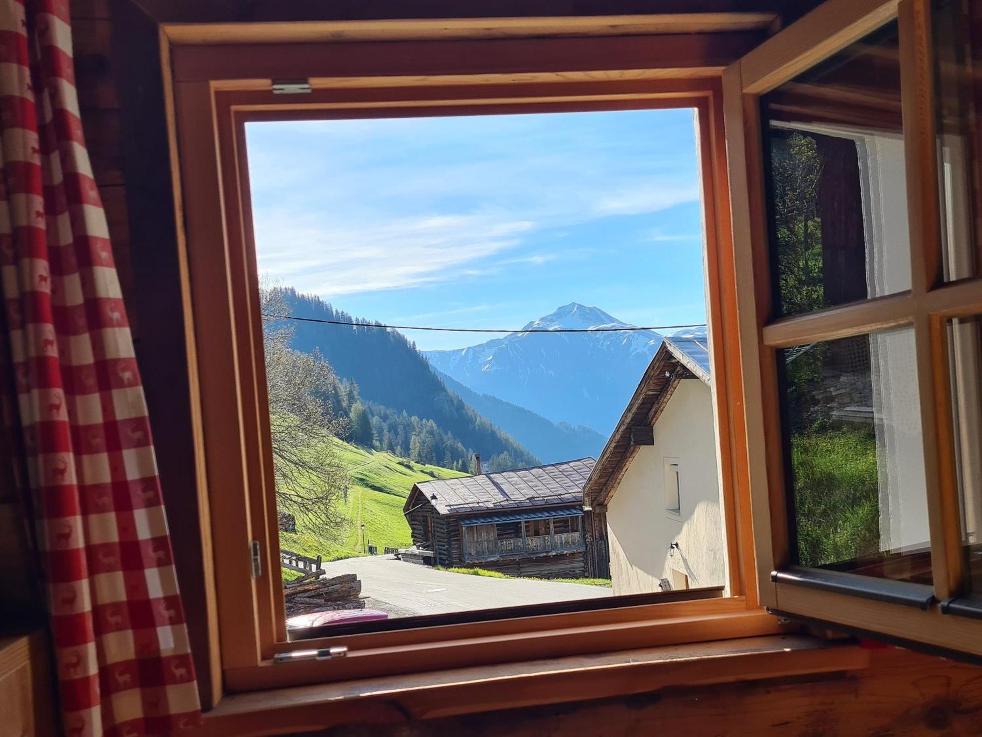 Haus Edelweiss Spiss Bei Samnaun Villa Ruang foto